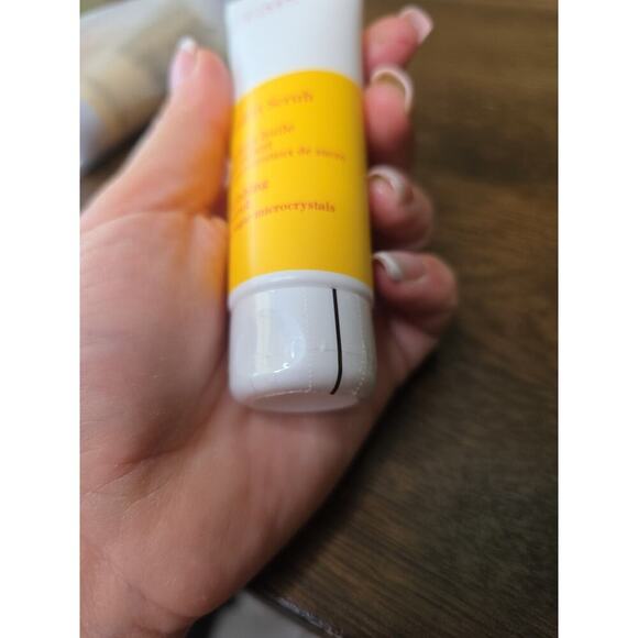 Comfort Scrub by Clarins for Women - 1.7 oz Scrub - Picture 6 of 16